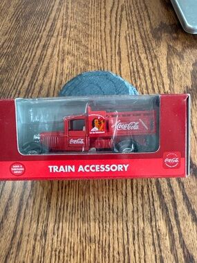 Coca Cola Red Delivery Truck Train Accessory K-94528